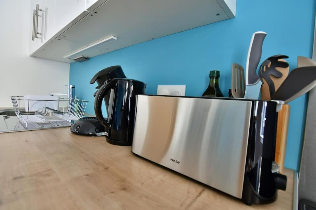 Le 46 - T2 Renove, Confortable Proche Centre-ville * Montlucon